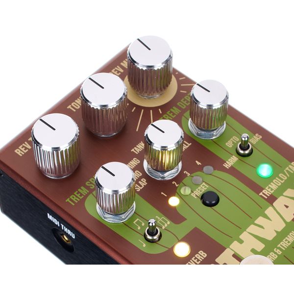 Source Audio Pathways Reverb & Tremolo