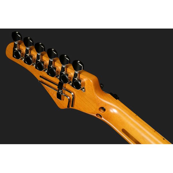 Kramer Guitars Pacer Deluxe Classic White