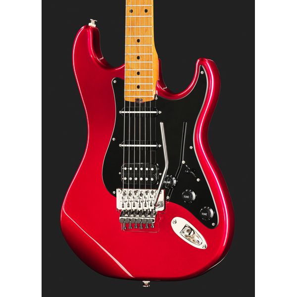 Kramer Guitars Pacer Deluxe Ruby Red Metallic