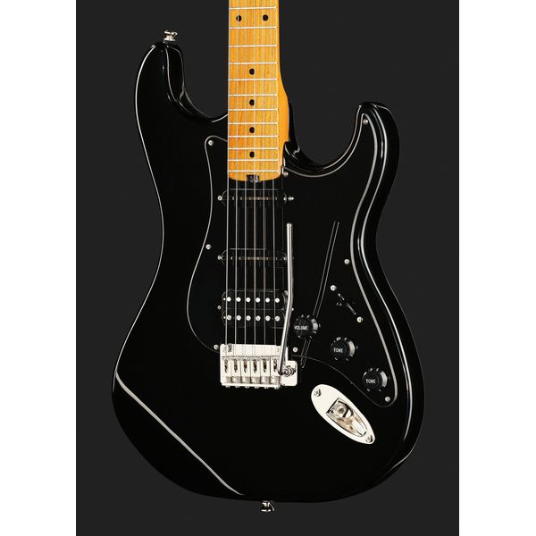 Kramer Guitars Pacer Deluxe GT Intruder Black
