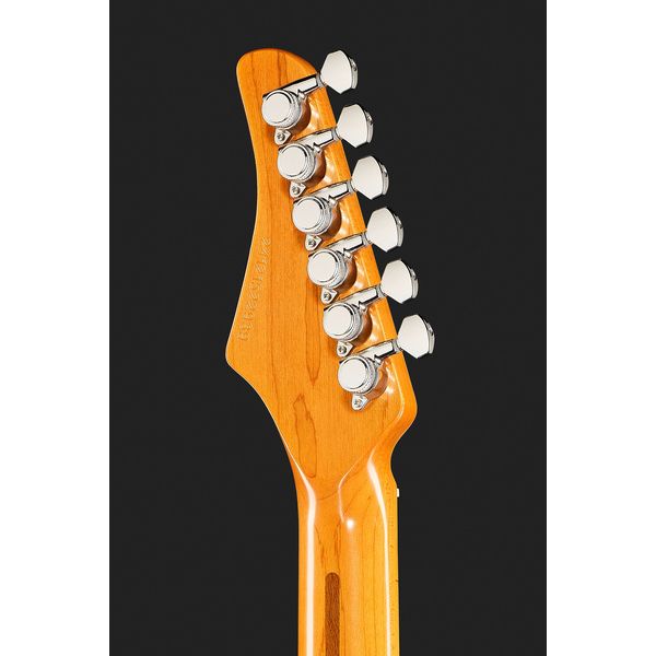 Kramer Guitars Pacer Deluxe GT Triburst