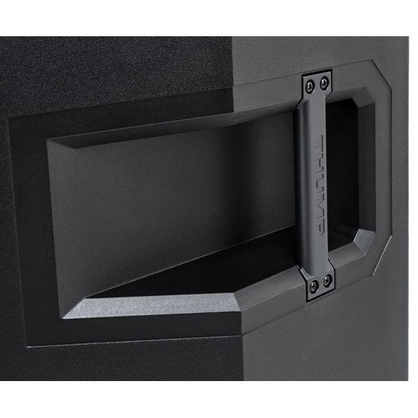 Mackie Thump 15v4 Stereo Stand Bundle