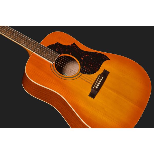 Reverend Charger Cleancut Powder Yellow