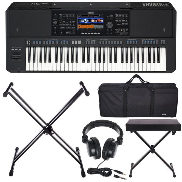 Yamaha PSR-SX720+ Deluxe Bundle