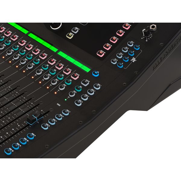Allen & Heath SQ6+