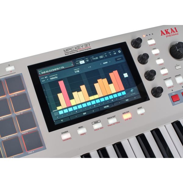 AKAI Professional MPC Key 37 G2