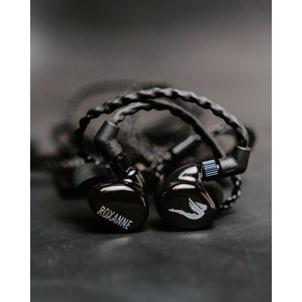 JH Audio Universal Roxanne Black