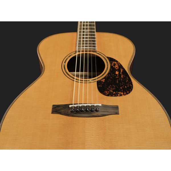 Furch Vintage 3 OM-SR a w/ case