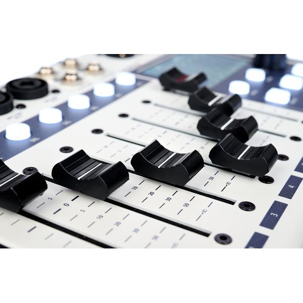 Proel Digipad 8 Case Bundle
