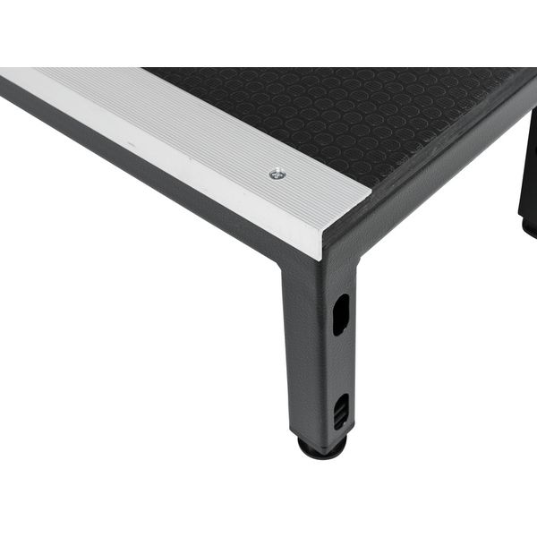 Global Truss Step Element modular 20cm