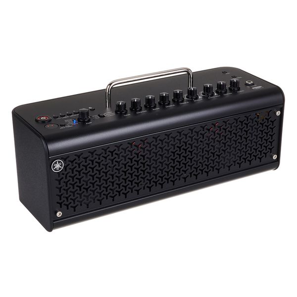 Yamaha THR30IIW Black Bundle