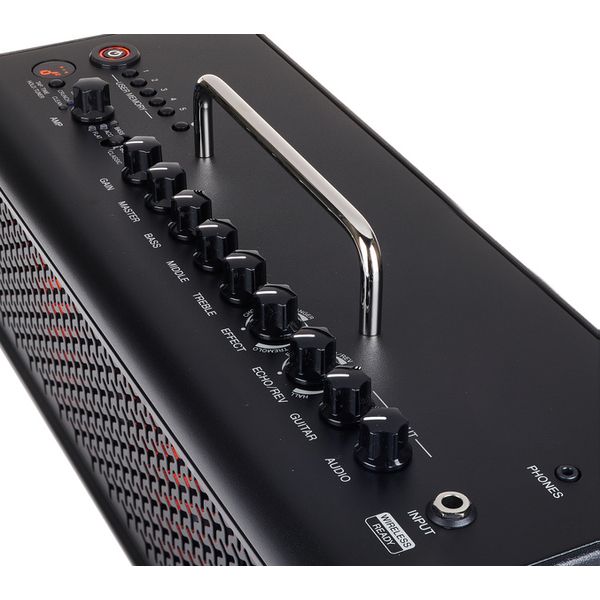 Yamaha THR30IIW Black Bundle