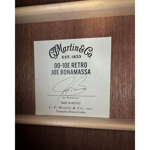 Martin Guitar 00-10E Retro Joe Bonamassa