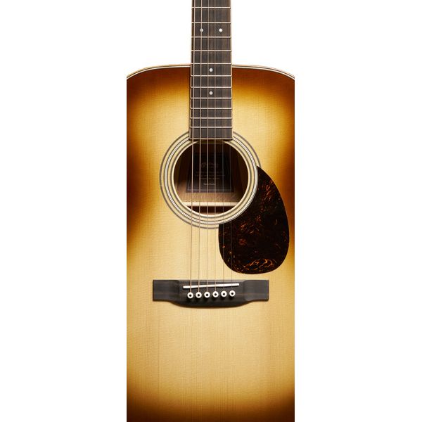 Martin Guitar OM-35 Inception