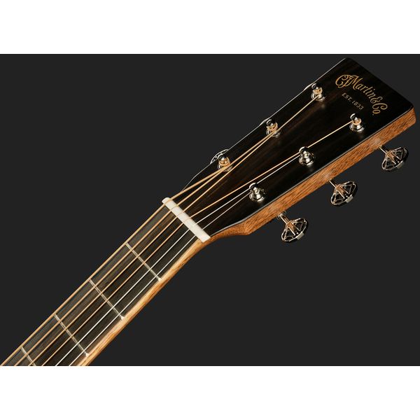 Martin Guitar OM-35 Inception