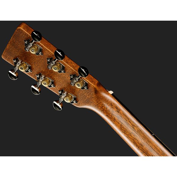 Martin Guitar 00-18 Joe Bonamassa
