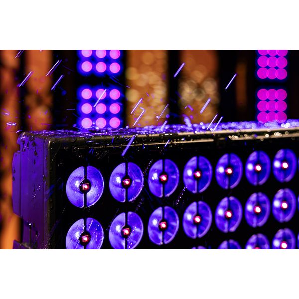 Showtec Titan Matrix FX