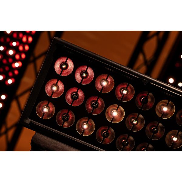 Showtec Titan Matrix FX