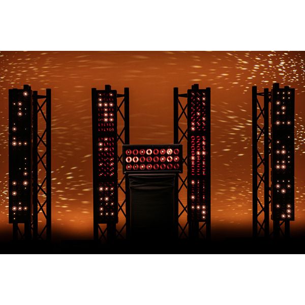 Showtec Titan Matrix FX