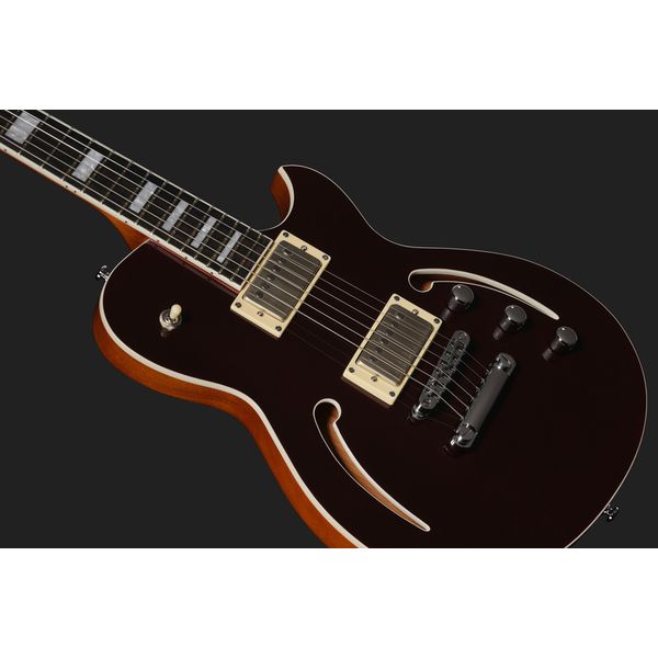 Reverend Roundhouse Air HH Met Bordeaux