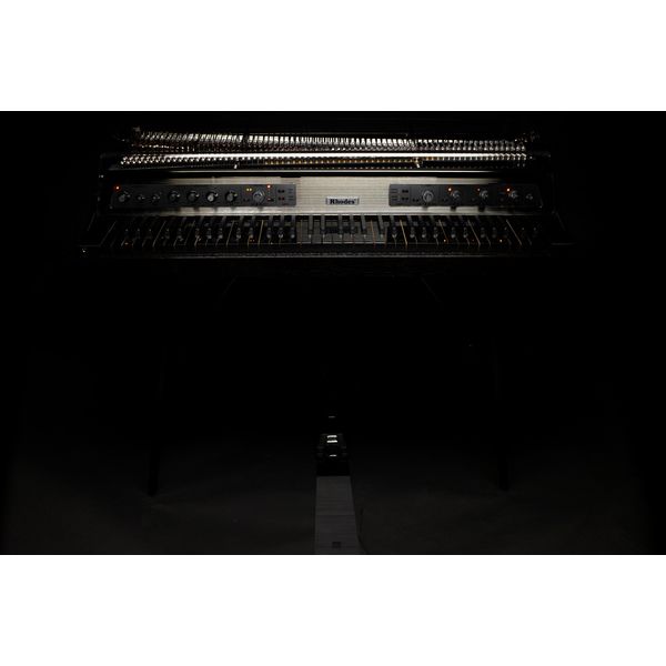 Rhodes Mk 8/80AE