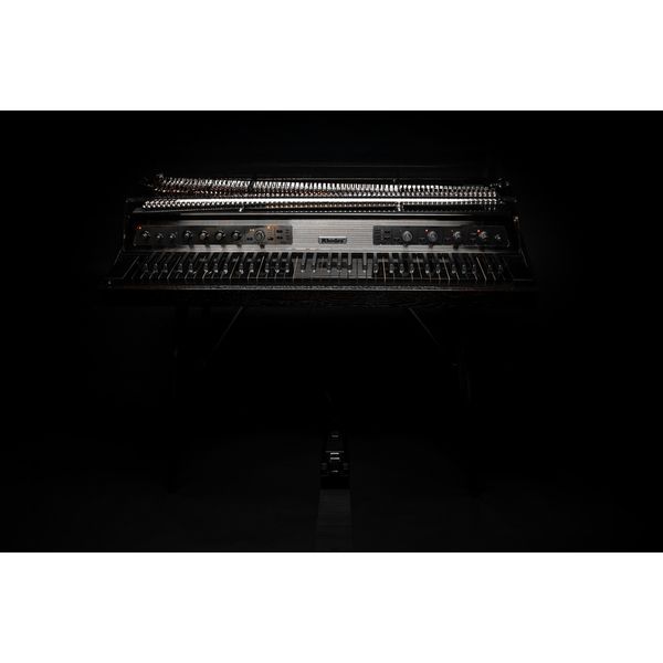 Rhodes Mk 8/80AE
