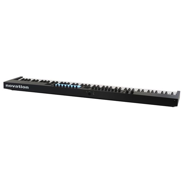 Novation Launchkey 88 MK4