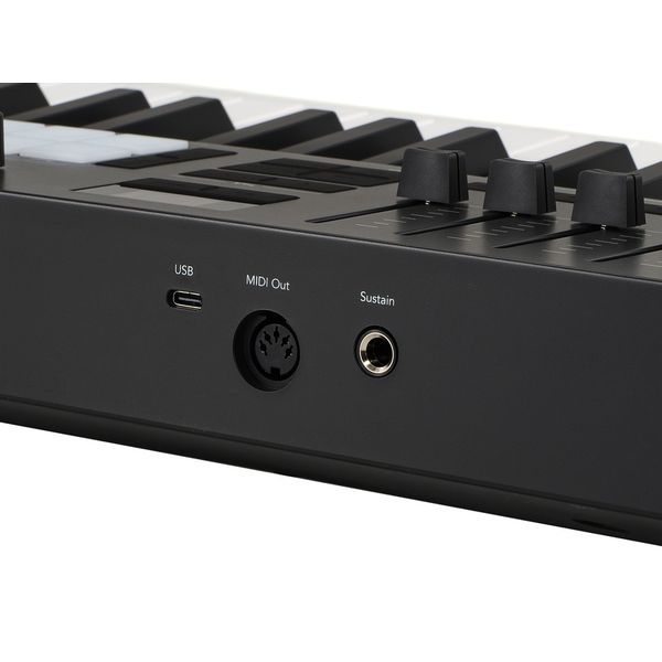 Novation Launchkey 88 MK4