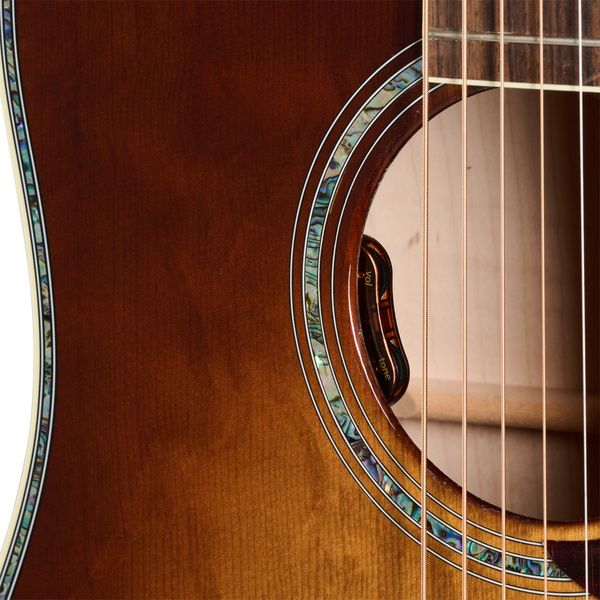 Gibson Dove Anniversary Ltd CB