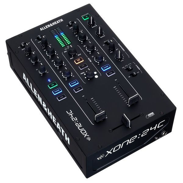 Allen & Heath Xone 24C LP140 BK Mix Bundle