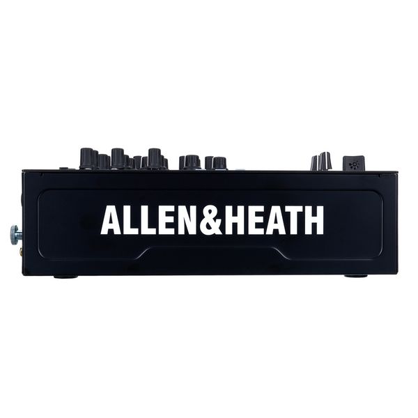 Allen & Heath Xone 24C LP140 BK Mix Bundle