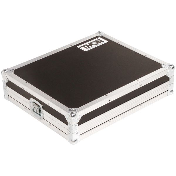 AKAI Professional MPC Live III Retro Case Bundle