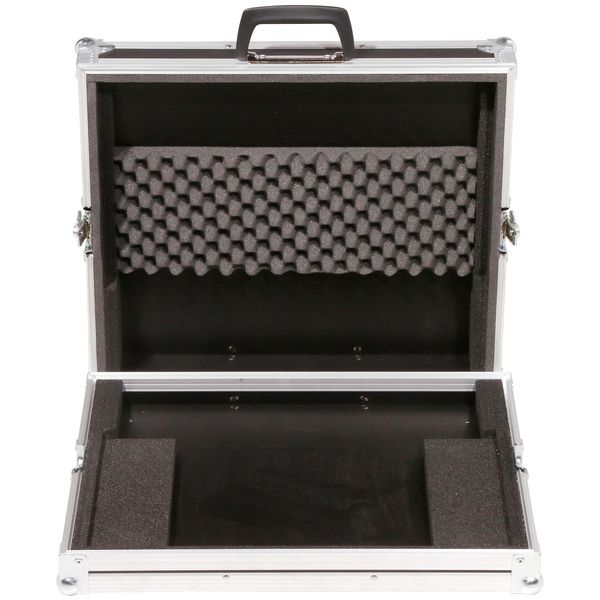 AKAI Professional MPC Live III Retro Case Bundle