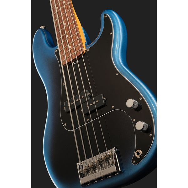Fender Am Pro P-Bass V RW DKN