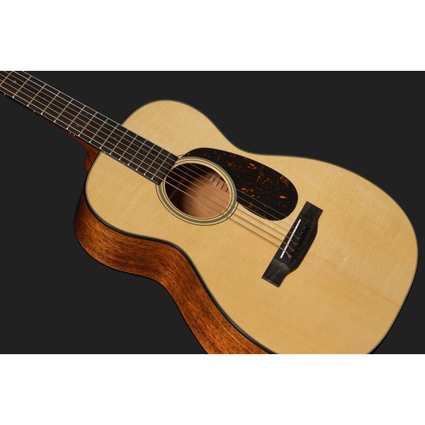 Martin Guitar Custom Shop 0-18 Natural