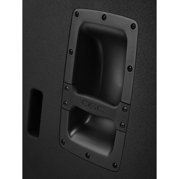 QSC LS218