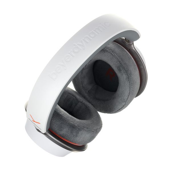 beyerdynamic MMX 100 Wireless Arctic White