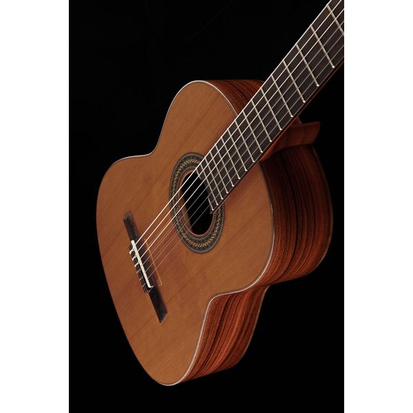 Höfner HZ27 Bundle w/ Gig Bag