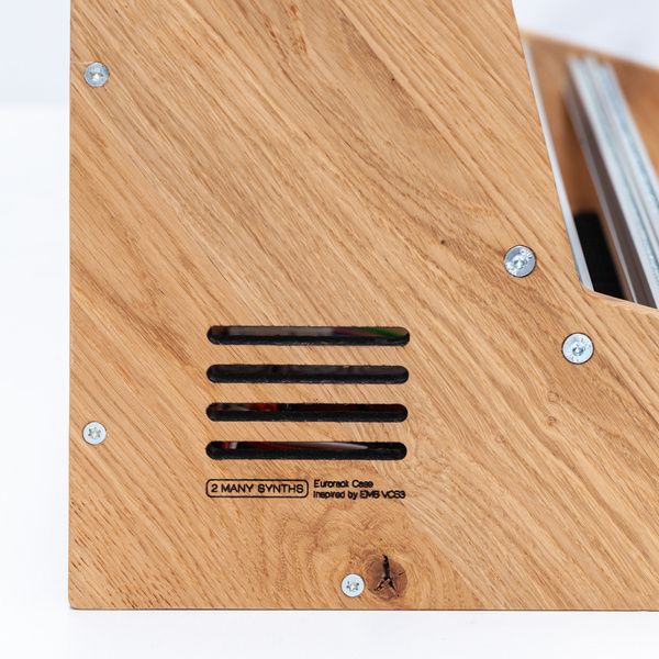 2 Many Synths Eurorack Case 10U 104HP Oak