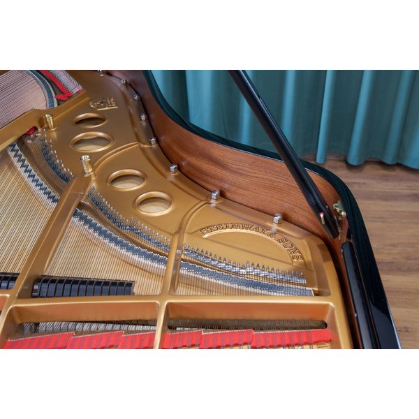Steinway & Sons O-180