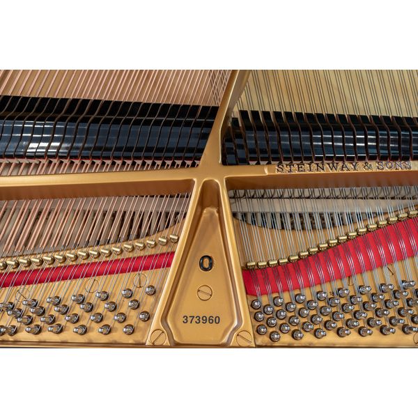 Steinway & Sons O-180