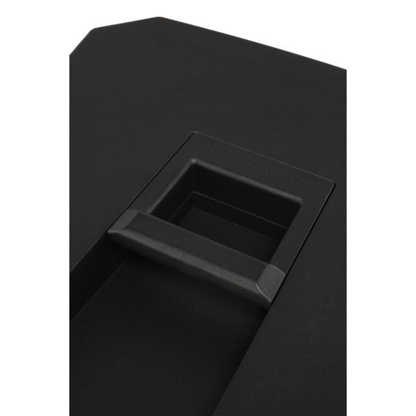 Mackie Thrash15v2 Stereo stand Bundle