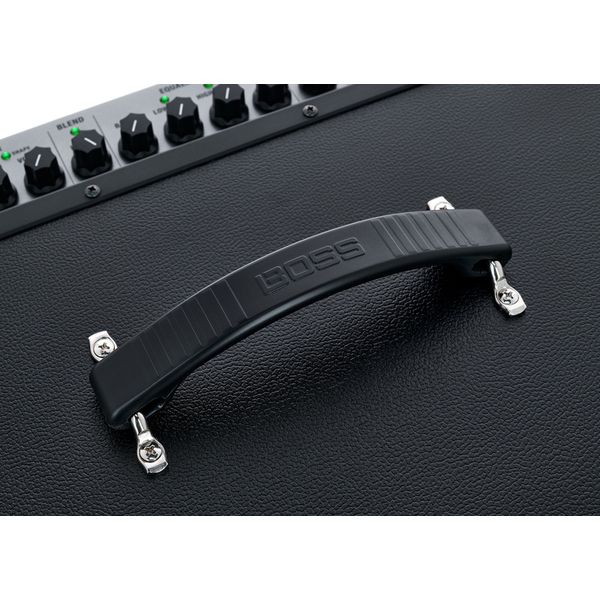 Boss Katana-210 Bass Bundle