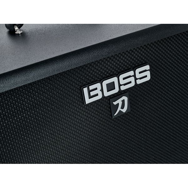 Boss Katana-210 Bass Bundle