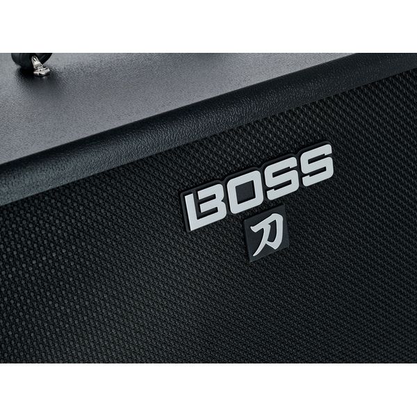 Boss Katana-110 Bass Bundle
