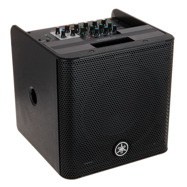 Yamaha Stagepas 200BTR Case Bundle