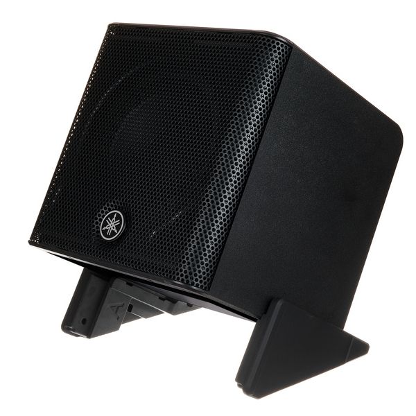 Yamaha Stagepas 200BTR Case Bundle