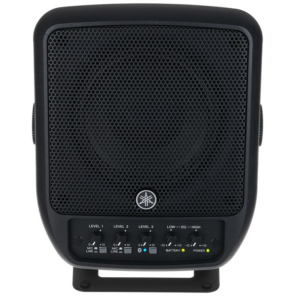 Yamaha Stagepas 100BTR 2 Case Bundle