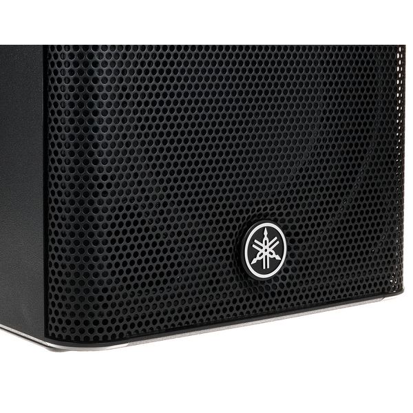 Yamaha Stagepas 200 Case Bundle