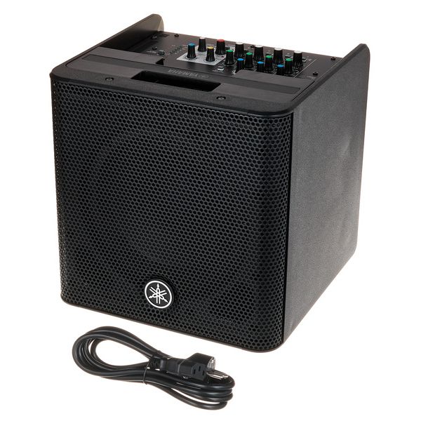 Yamaha Stagepas 200 Case Bundle